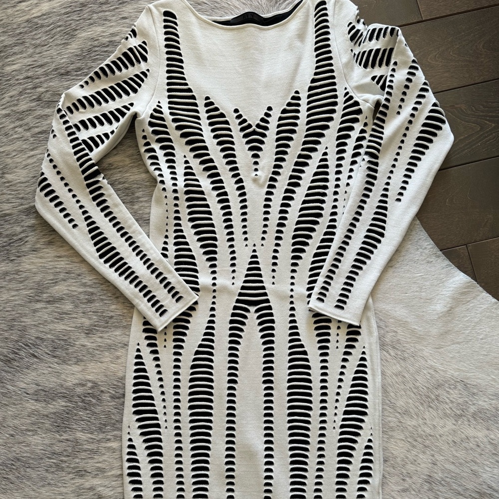 RVN Cream Knit Long Sleeve Shredded Bodycon Dress Originally sold at Intermix. M